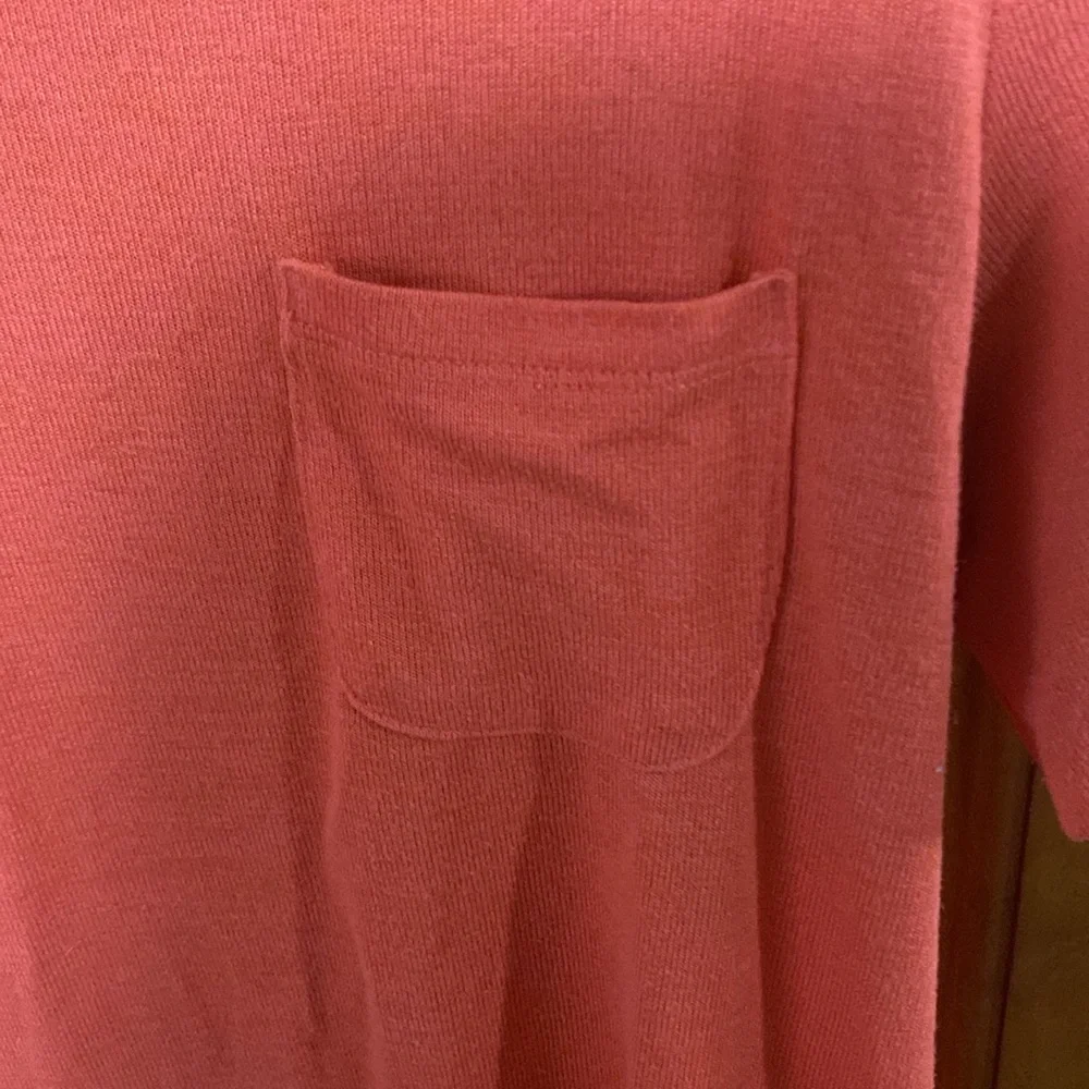 BANANA REPUBLIC • Size M• Dark Salmon Scoop Neck Knit T-Shirt w/ Pocket - Picture 2 of 5